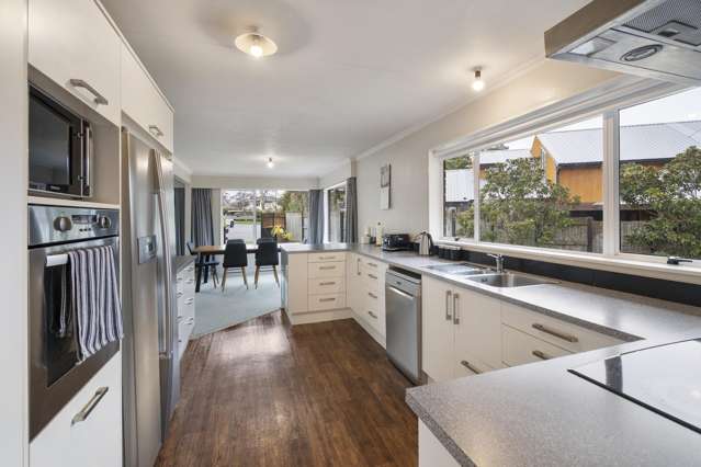 7 Guernsey Place Fitzherbert_1