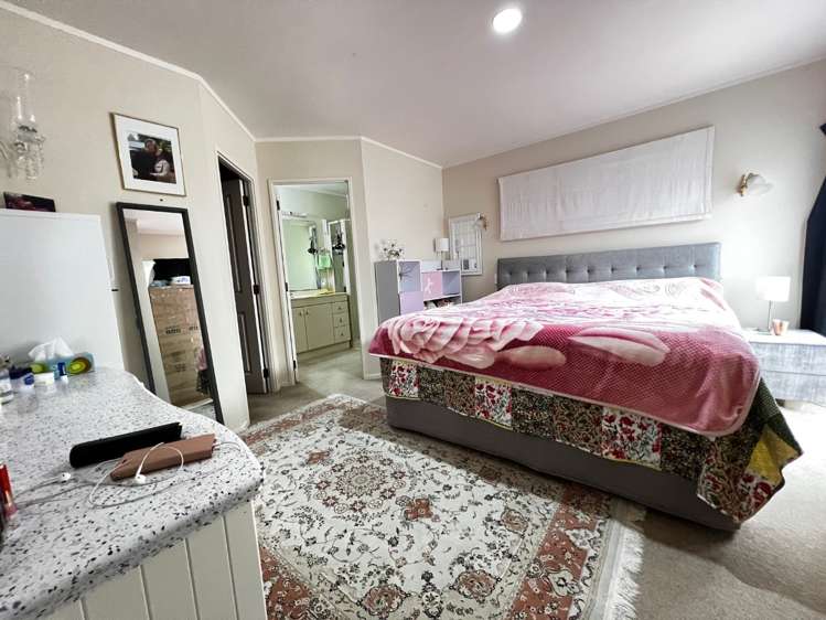 7 Godwin Court Unsworth Heights_7