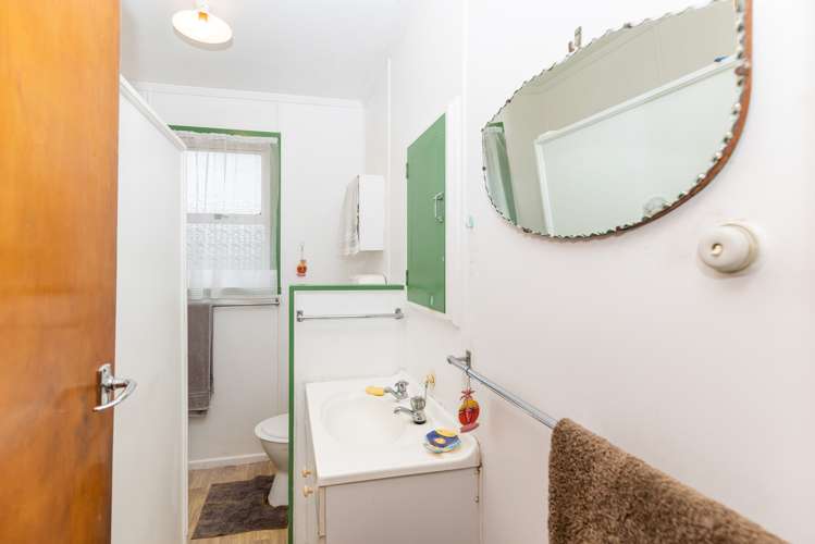 23 Fairchild Street Kawhia_18