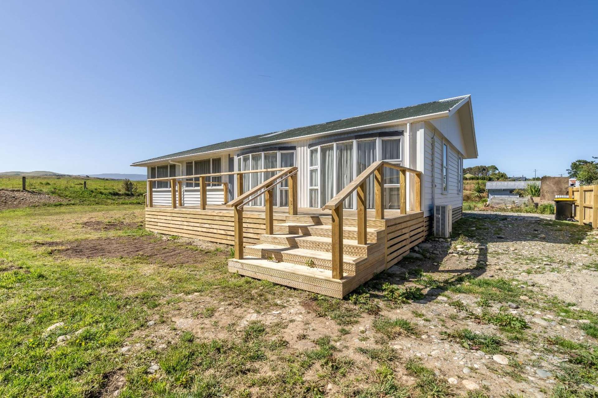 B/15 King Street Tuatapere_0