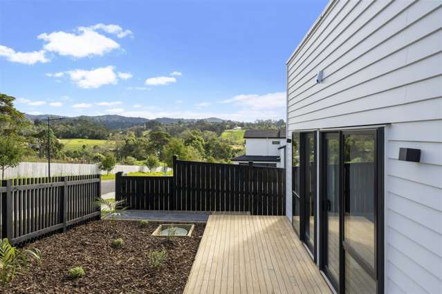 8 Bella Vista Boulevard Ranui_3