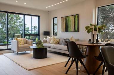 399 Lake Road_1