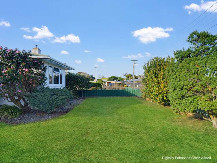 37 Hadfield Crescent College Estate_23