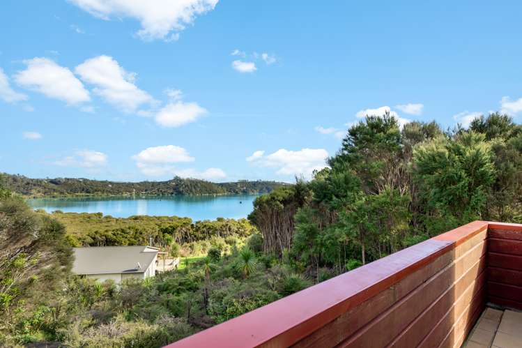 5 Tikitiki Lane Russell_9