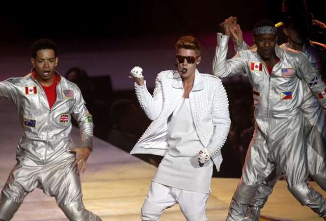 Justin Bieber at Tara Iti? The celebrity golf sighting we missed while hunting for houses