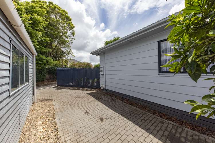 2/111 Victoria Street Onehunga_18