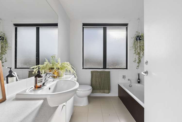 10/50 Livingstone Street Westmere_7