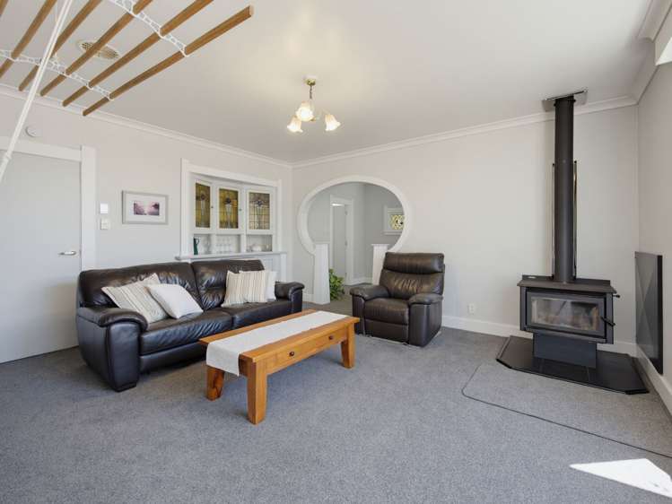 23 Godwin Crescent College Estate_12