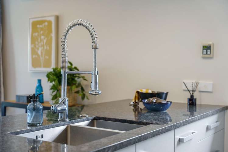 7 Mahia Lane Waikanae_10