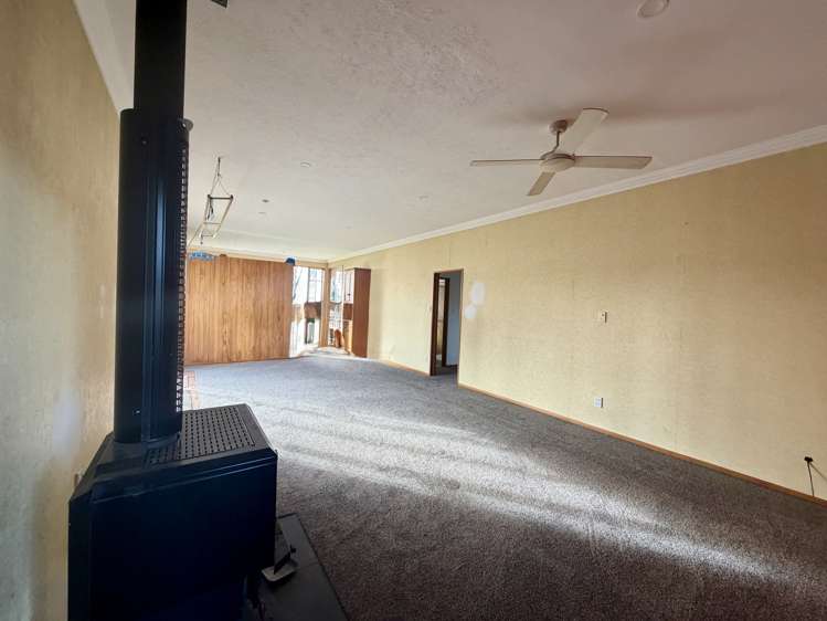 610 Grove Bush Woodlands Road_3