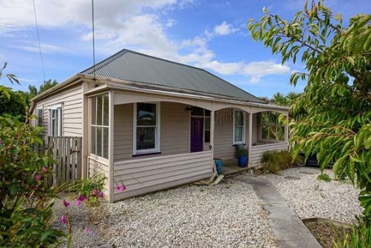 15 Main Road Owaka_8