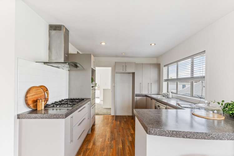 80C Golf Road New Lynn_18