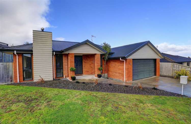 32 Heathfield Avenue Huntington_16