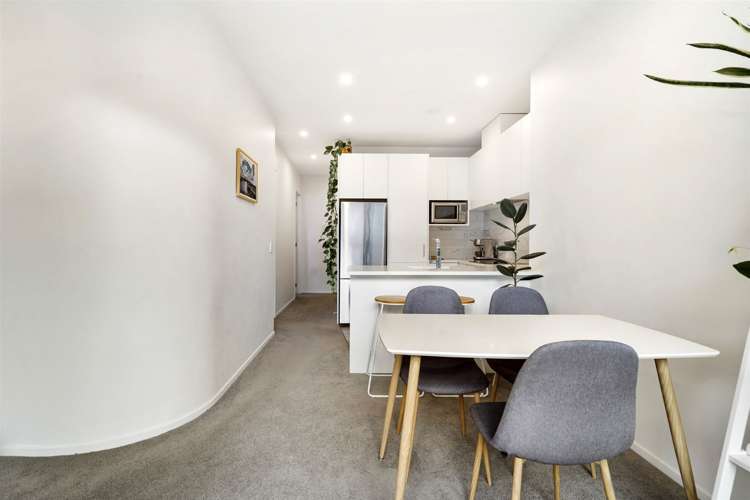 302/1a Soljak Place Mount Albert_12