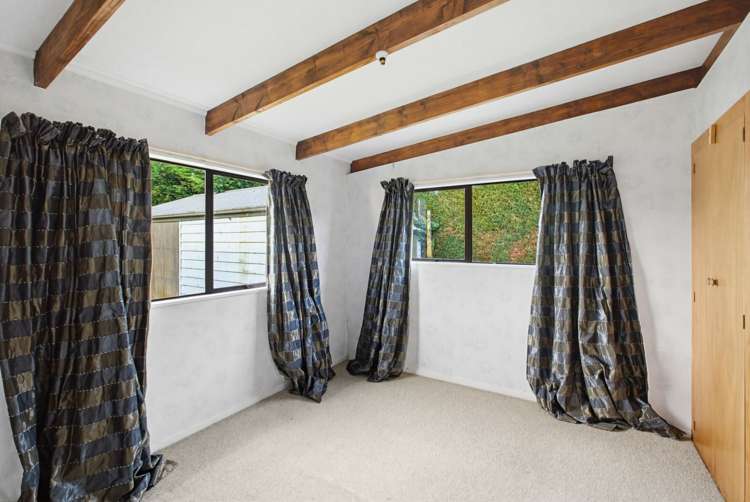 83 Hazeldine Road Waikaia_9