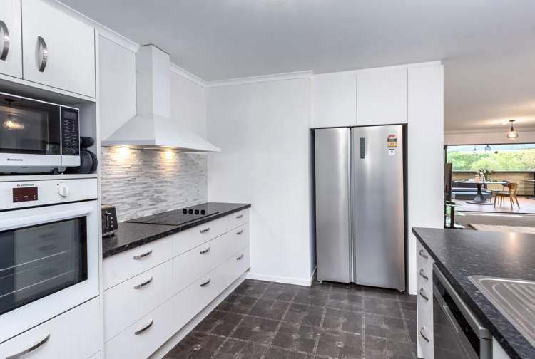 6 West Street Greytown_13