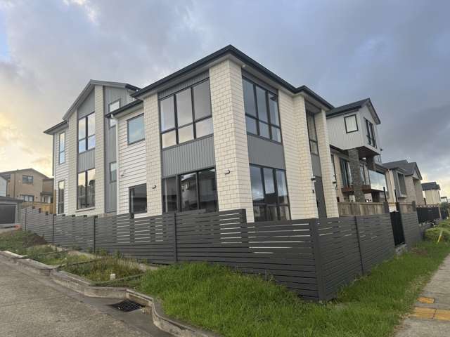 78 Koromeke Street Flat Bush_1