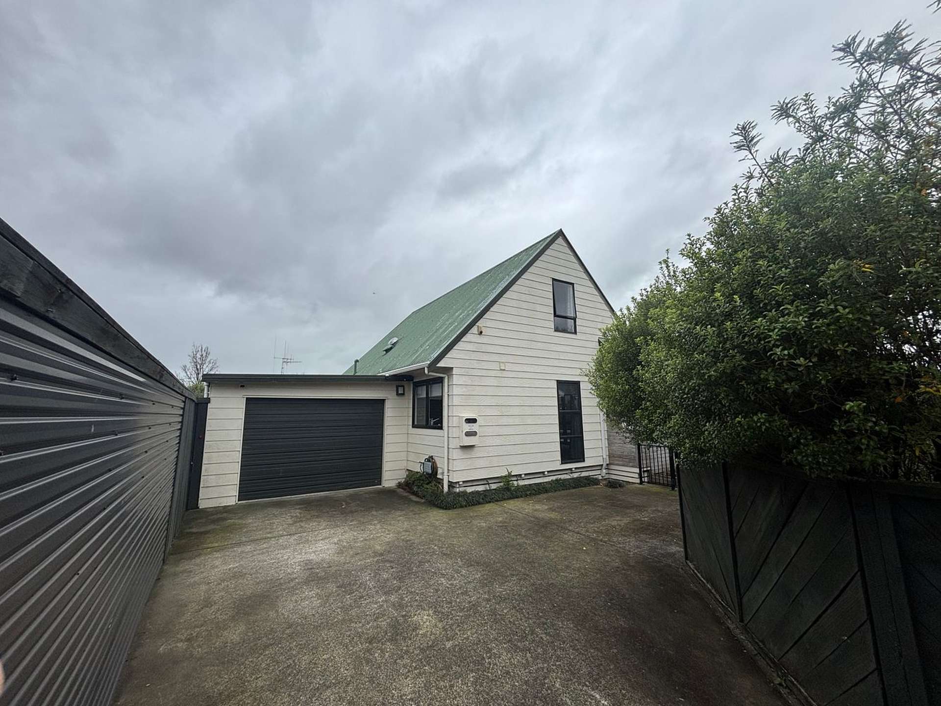 19A James Street Hamilton East_0