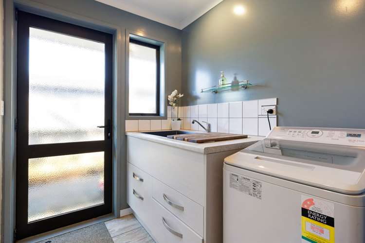 417 Parklands Road Rotoorangi_18