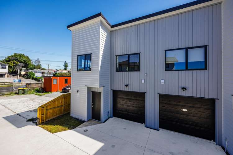 35C Christmas Road_5