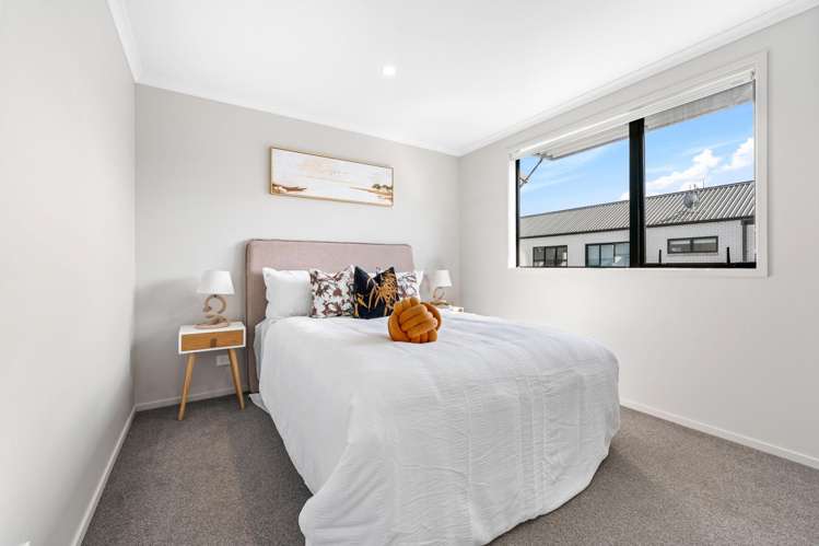 5 Kerewhenua Crescent Hobsonville_14