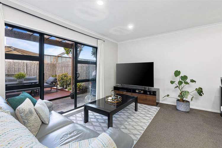 11/17 Harbour View Road Te Atatu Peninsula_11