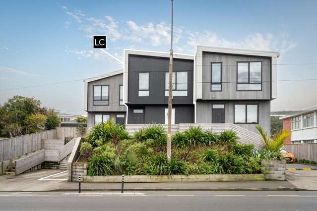2/210 Karori Road Karori_1