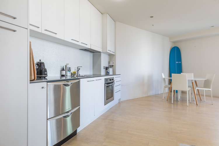 812/30 Beach Road Auckland Central_9