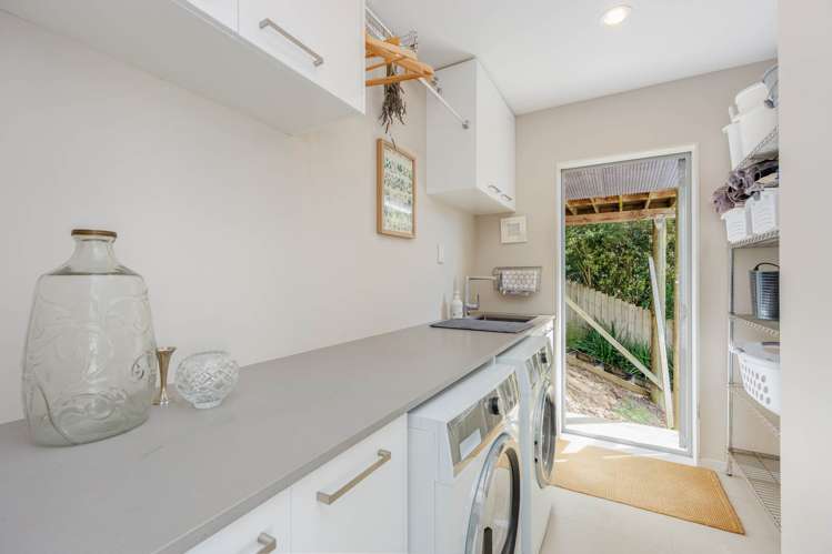 118 Fairview Avenue Albany_19