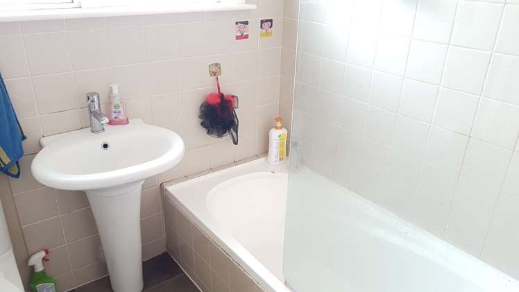 196 Sewell Street Hokitika_9