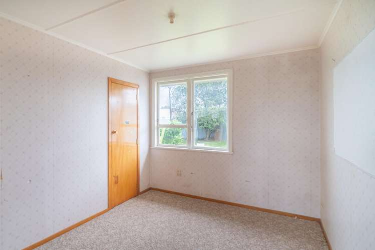 84 Chatham Road Flaxmere_9