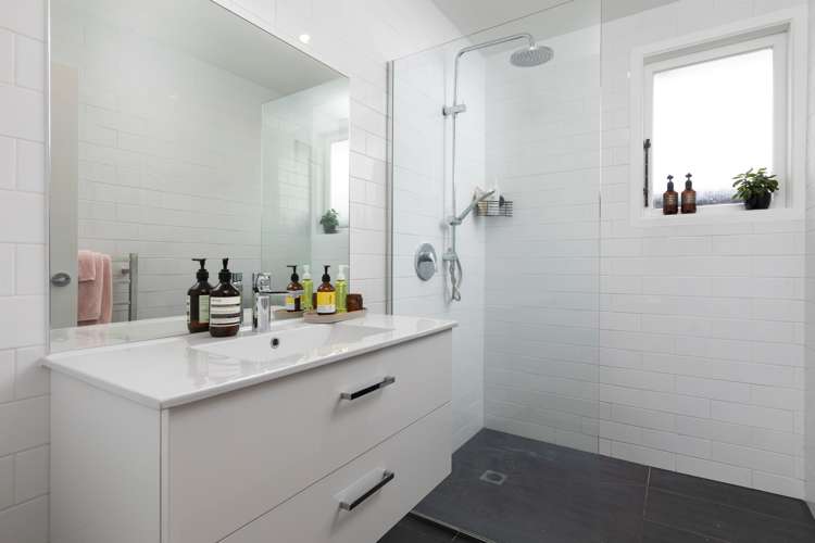 1/24 Strid Road Te Atatu South_16