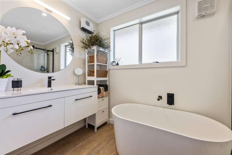 28 Wickliffe Street Mosgiel_11