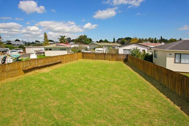 8 Ruth Street Manurewa_1