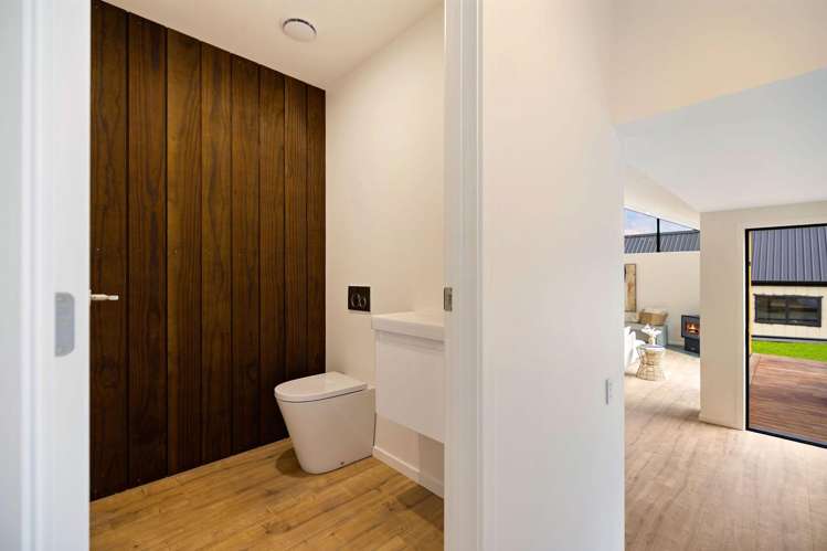 5 Rowe Drive, Hanley's Farm Jacks Point_23