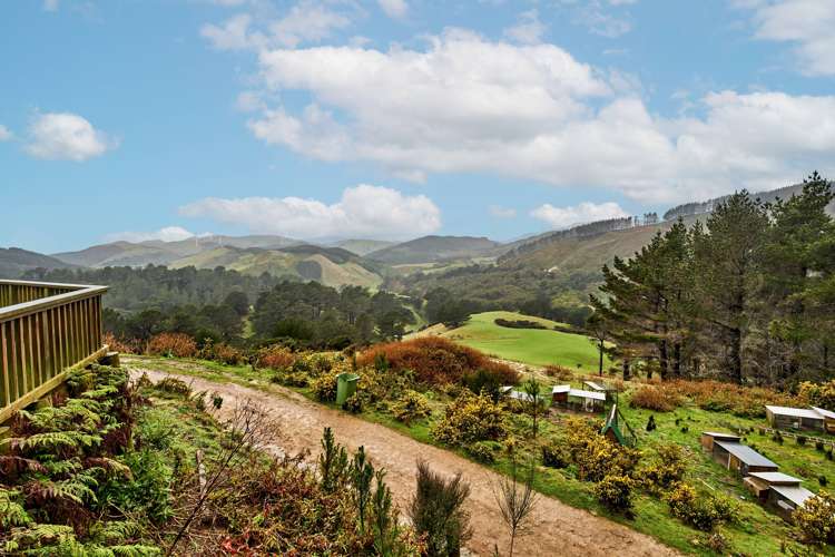 751 Makara Road Makara_3