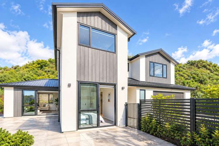 29A Waitaria Terrace Aotea_16