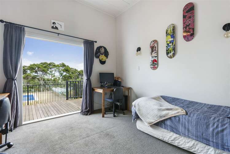 149 Whangaparaoa Road Red Beach_15