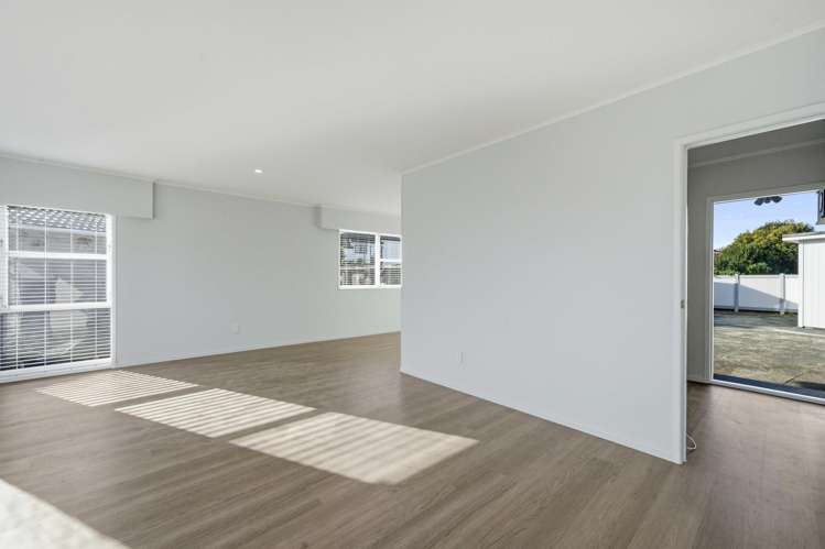 14 Burlington Place_4