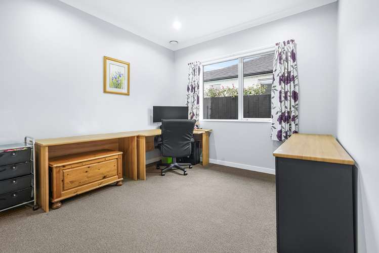 49 Alpers Ridge Leamington_10