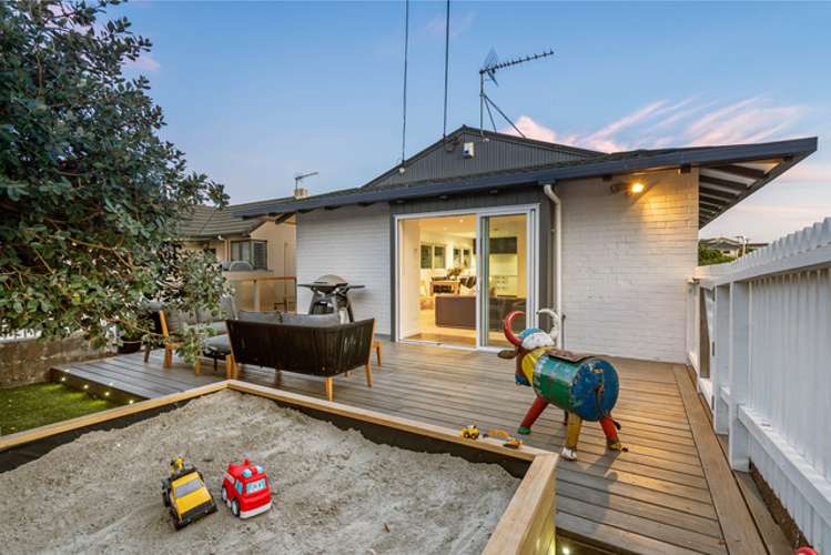 1/16 Bracken Avenue Takapuna_2