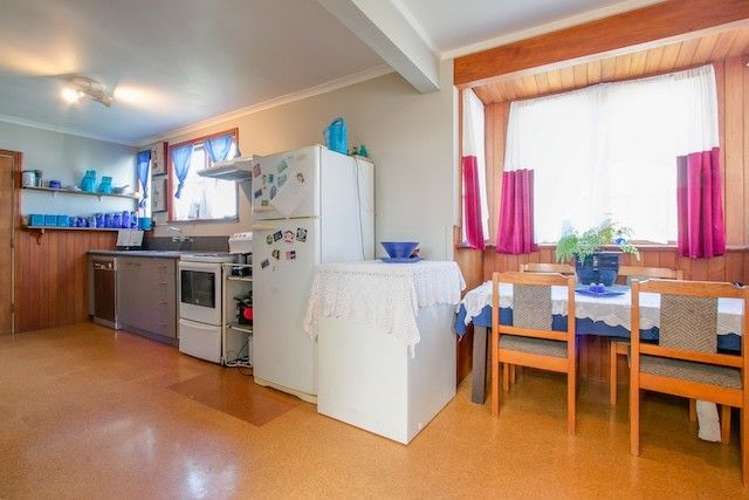 19 Hammond Road Taradale_3