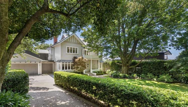 Little castle in the trees: Turret sealed the deal for family