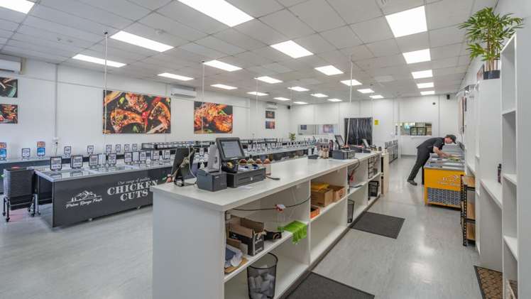 Unit 2, 303 Colombo Street City Centre_7