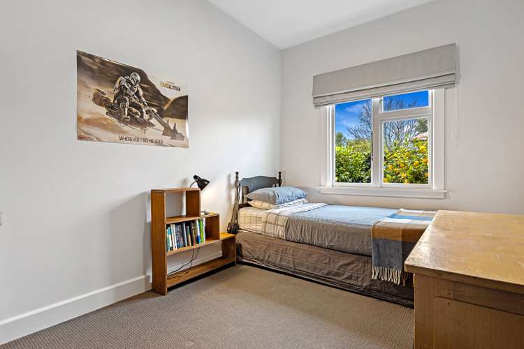 6 Church Street Amberley_14