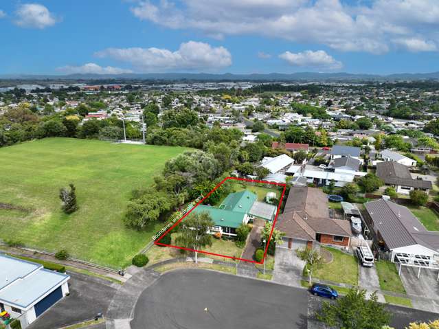 16 Ngaio Place Pukete_1