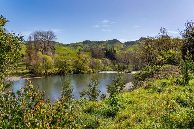 358 Kahuranaki Road Havelock North_12