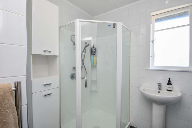 10 Fairbrother Street Carterton_20