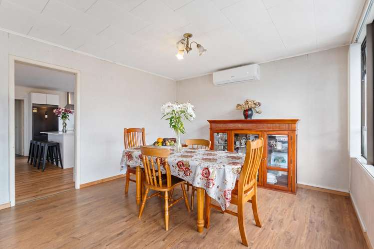 5 Holman Road_5