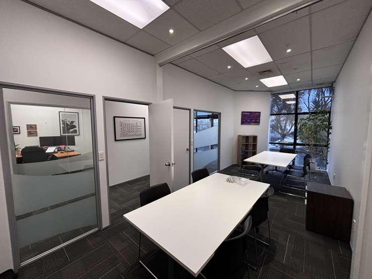 UG12/5 Bouverie Street Petone_7